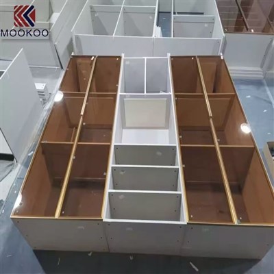 Avustralya'da Satılık Yüksek Kaliteli Fabrika Fiyatlı Tişört Perakende Rafları