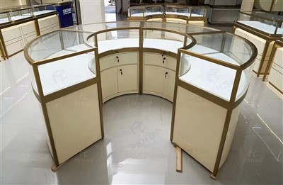 Takı Led Vitrin Alışveriş Merkezi Kiosk