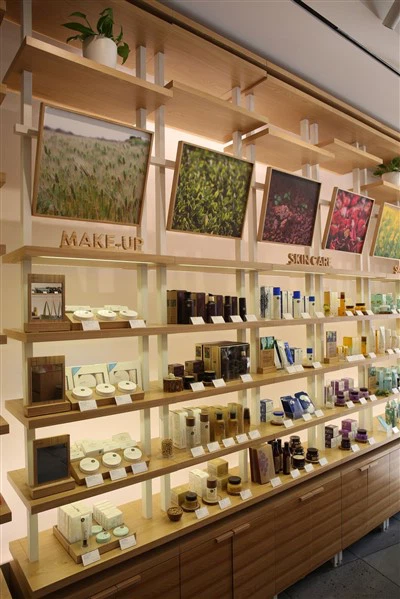 Alışveriş Merkezi Kozmetik Teşhir Kiosku